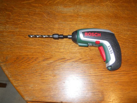 Bosch IXO Vino with Drill Bit