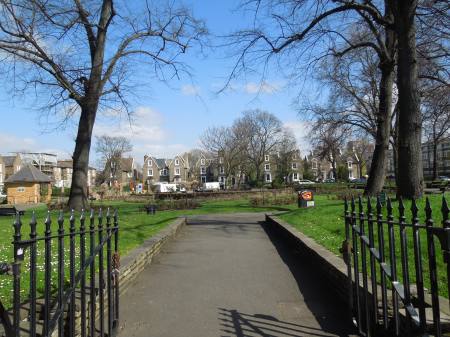 The Sun Is Out In De Beauvoir Square
