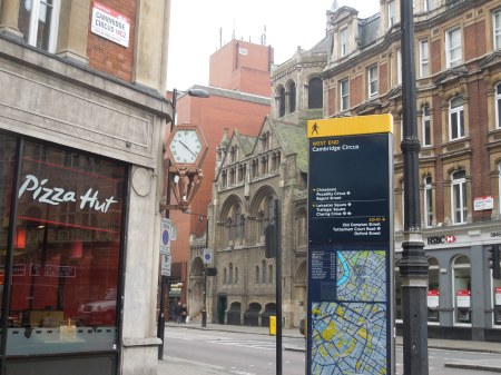 A Clock On A Pizza Hut