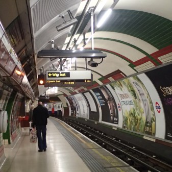 Bad Sign Layout At Piccadilly Circus