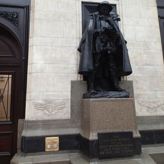 Another Talking Statue