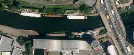 Grand Union Canal At Ladbroke Grove