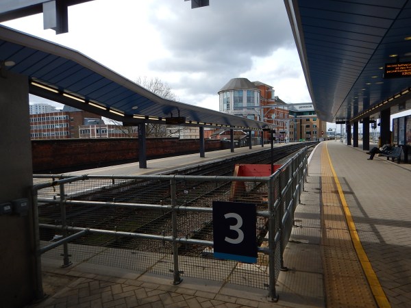 Platforms 1, 2 and 3 At Reading Station