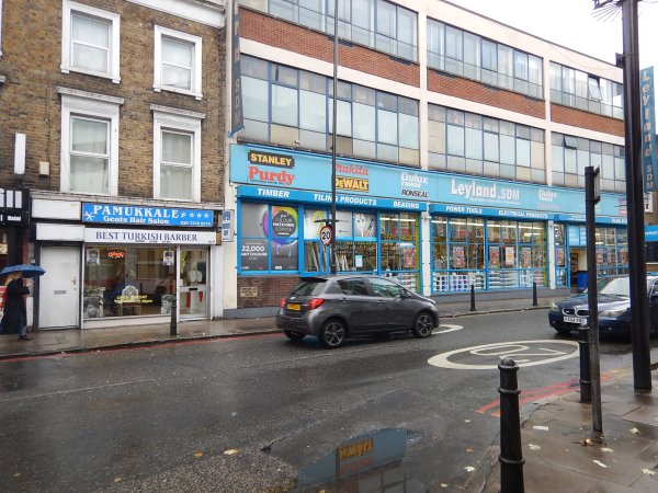 20 MPH Signs In Hackney
