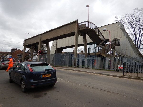 The Bridges Are For Four Lines